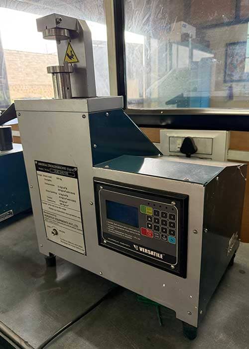 Universal Strength Machine